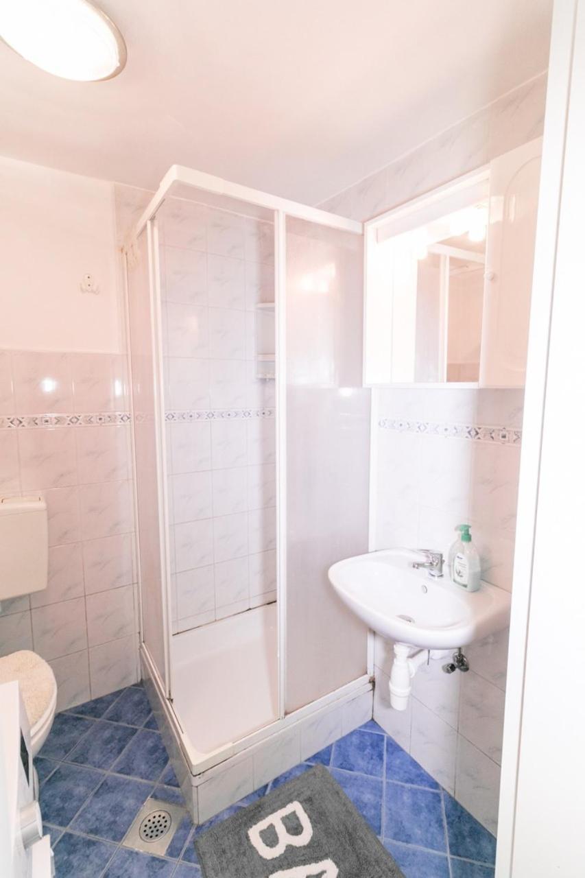 פיראן Fri Apartment מראה חיצוני תמונה