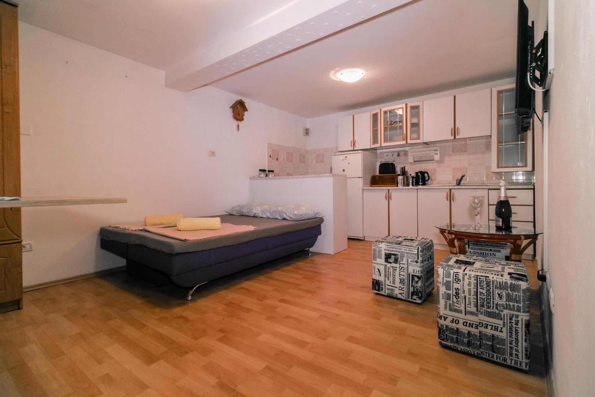 פיראן Fri Apartment מראה חיצוני תמונה