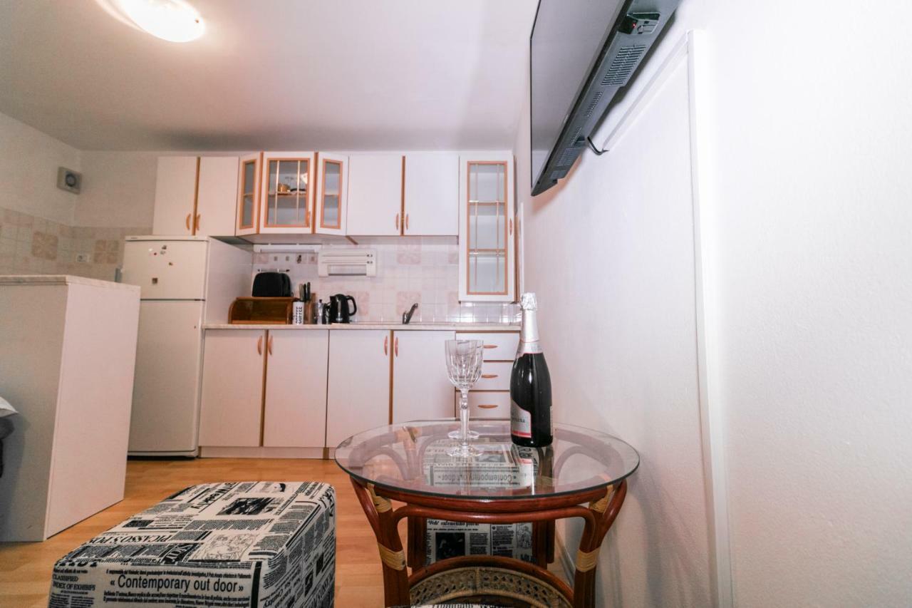 פיראן Fri Apartment מראה חיצוני תמונה