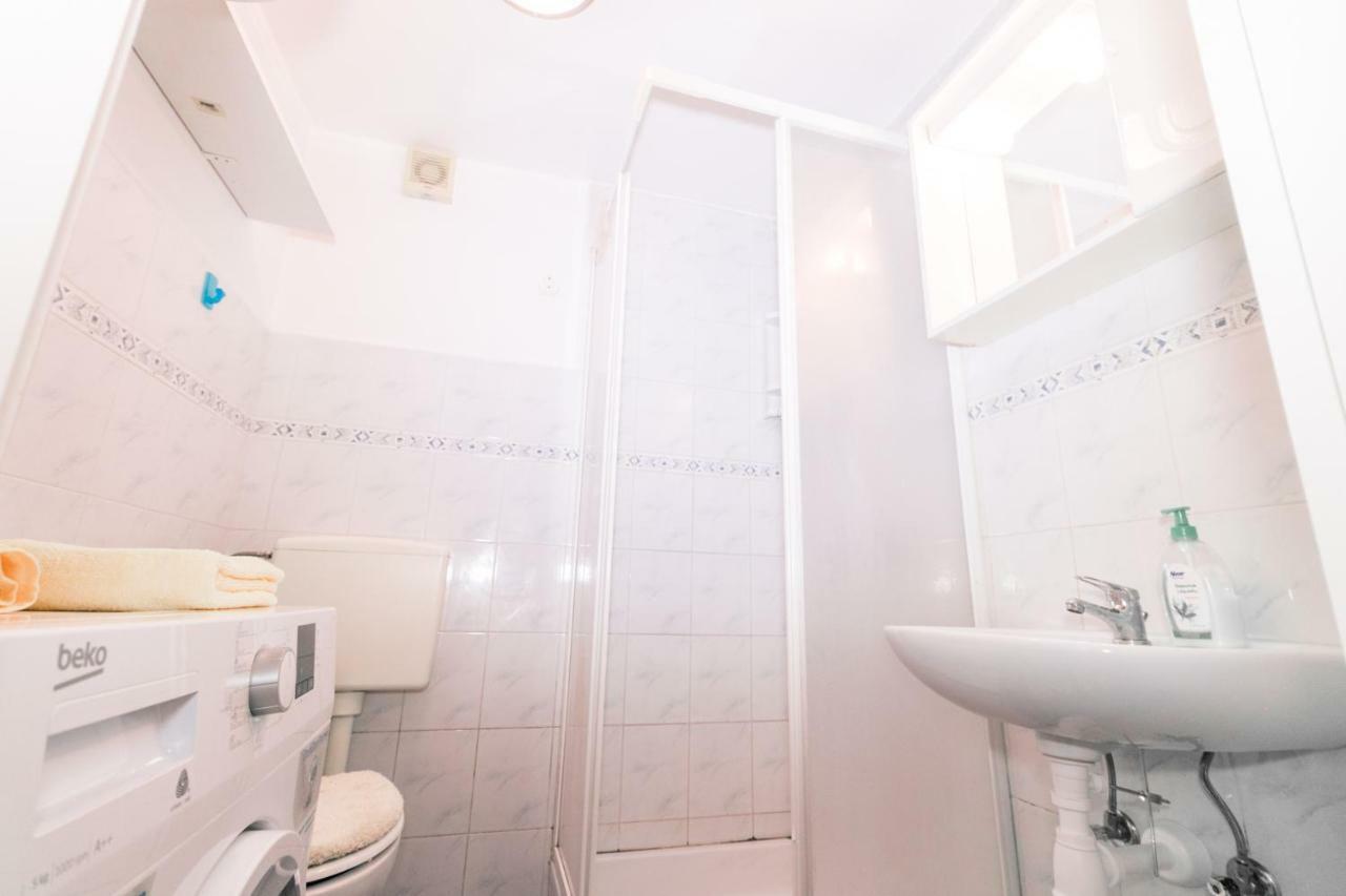 פיראן Fri Apartment מראה חיצוני תמונה