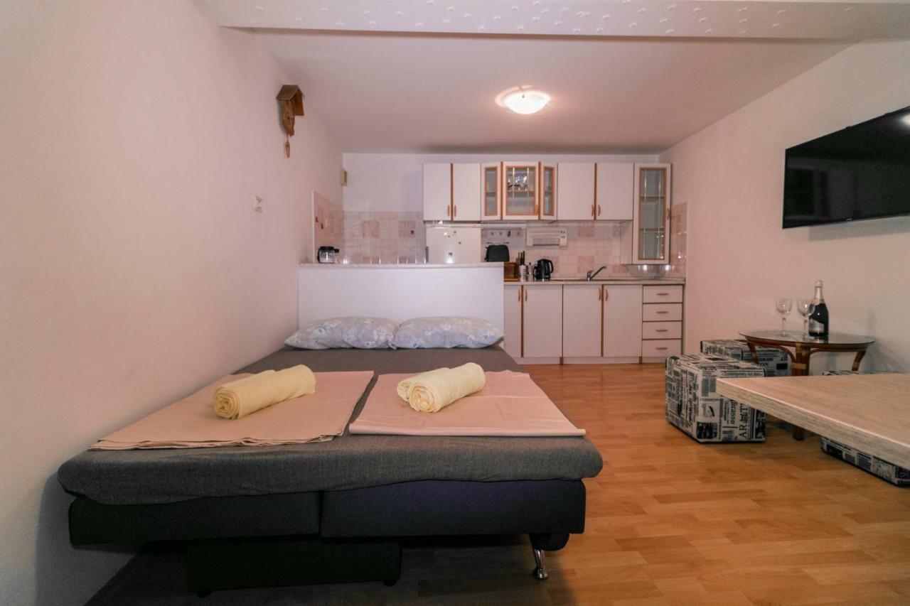 פיראן Fri Apartment מראה חיצוני תמונה